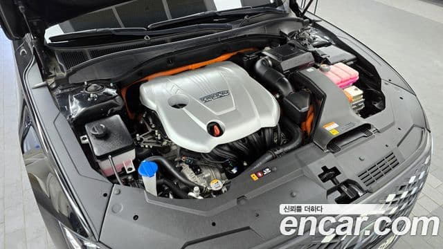 Hyundai The / новый New Grandeur IG гибрид Calligraphy, 2021 6