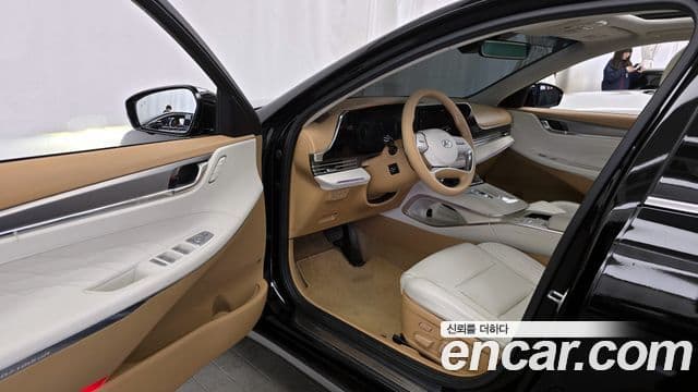 Hyundai The / новый New Grandeur IG гибрид Calligraphy, 2021 10