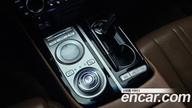 Genesis G80 (RG3) бензин 2.5 турбо AWD, 2021 9