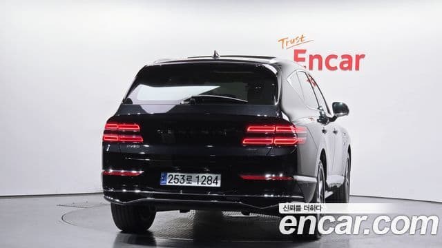 Genesis GV80, 2024 4