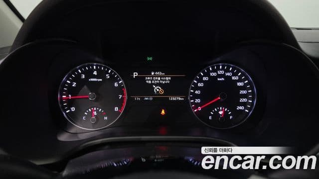 Kia The / новый New K3 2세대 Trendy, 2022 8