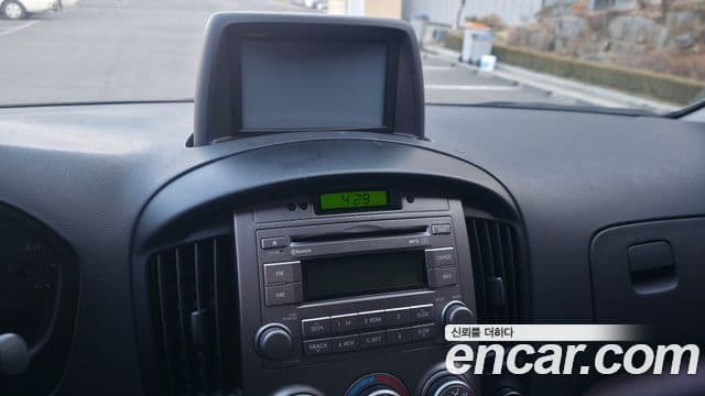 Hyundai Grand Starex CVX Luxury, 2014 13