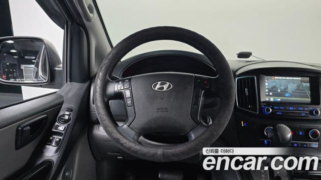 Hyundai Grand Starex Smart, 2017 13