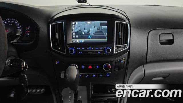 Hyundai Grand Starex Smart, 2017 15