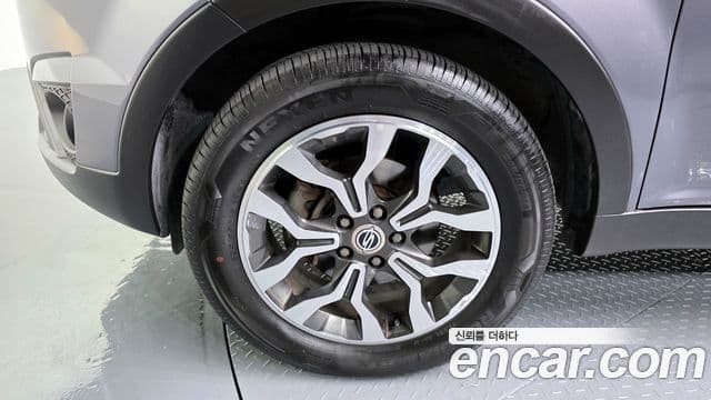 KG모빌리티(SsangYong) New Korando C топовая версия, 2016 все фото