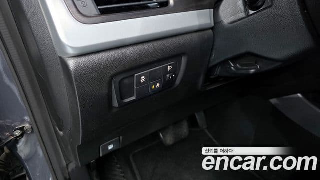 KG모빌리티(SsangYong) New Korando C топовая версия, 2016 16