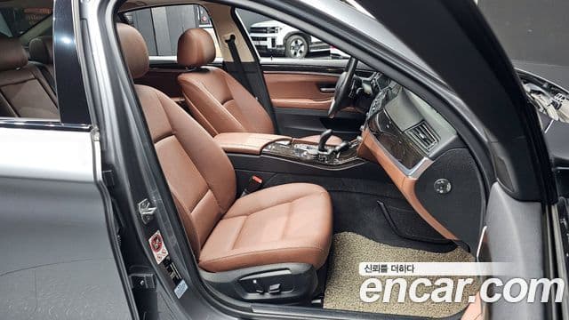 BMW 5시리즈 (F10) 528i M Aero Dynamic, 2016 17