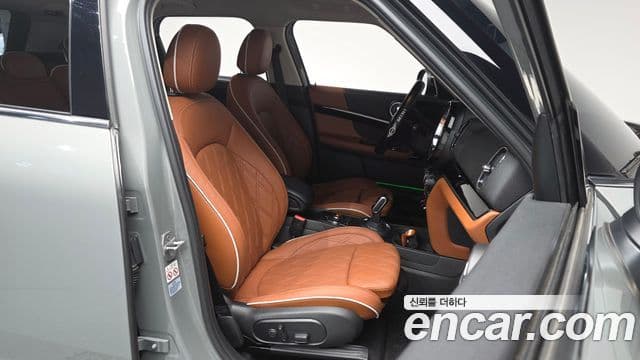 Mini Cooper D Countryman 2세대, 2021 12