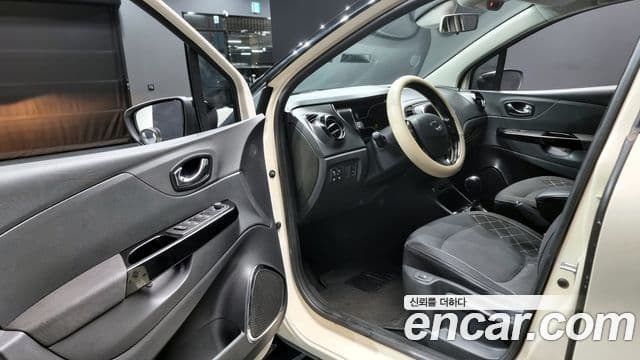 Renault Korea(Samsung) QM3 RE, 2015 11