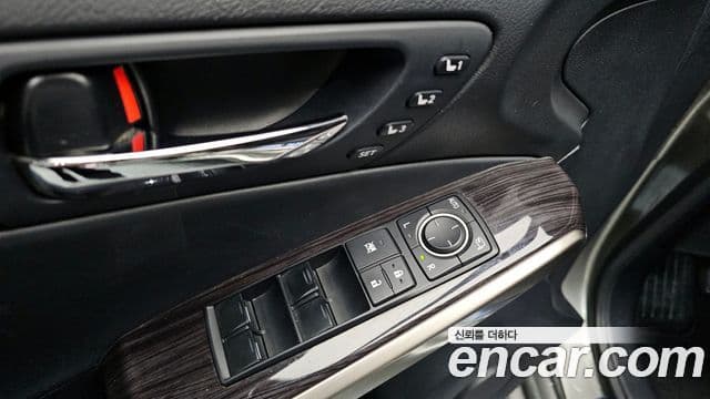 Lexus New IS250 XE30, 2015 13