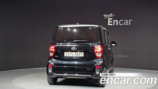 Kia The / новый New Ray Signature, 2021 4