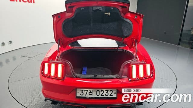 Ford Mustang купе, 2016 20