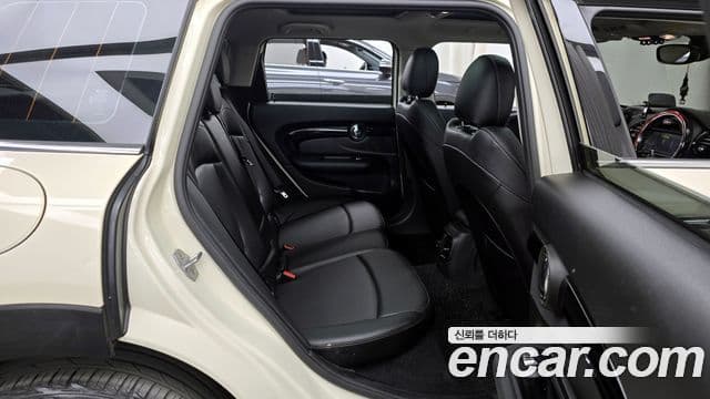 Mini Cooper D 클럽맨 2세대, 2018 12