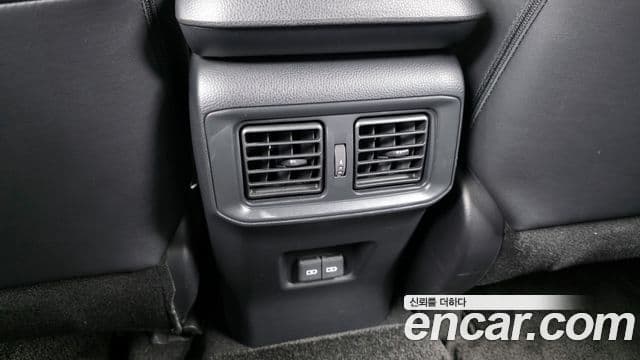 Toyota RAV4 5세대, 2022 19