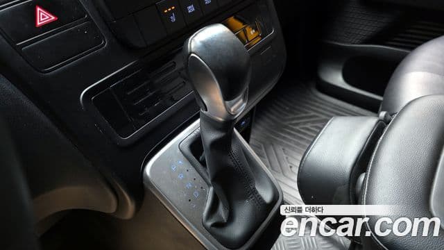 Hyundai Staria 11인승, 2022 9