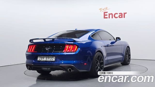 Ford Mustang купе, 2018 2