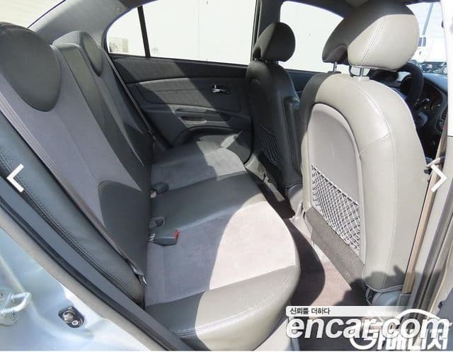 Kia Pride(новый кузов / новое поколение) 4DR 1.6 CVVT SLX, 2011 6