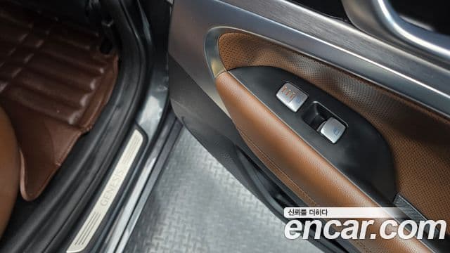 Genesis G70 Elite, 2019 19