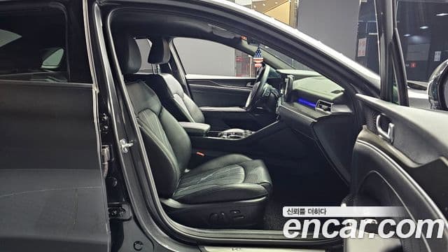 Kia K5 3세대 Signature, 2023 10