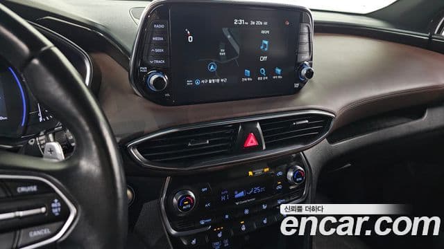 Hyundai Santa Fe TM Inspiration, 2019 17