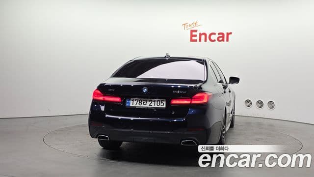 BMW 5시리즈 (G30) 523d xDrive M Sport, 2021 4