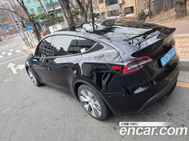 Tesla модель Y, 2024 2