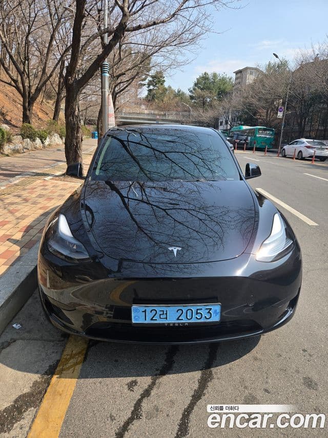 Tesla модель Y, 2024 3