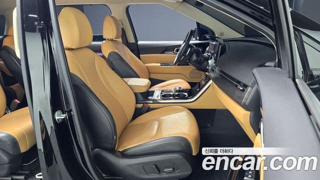 Kia Carnival 4세대 Signature, 2023 10