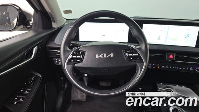 Kia EV6 Air, 2022 13