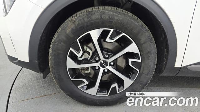 Kia Sportage 5세대 гибрид Signature Gravity 2WD, 2022 все фото