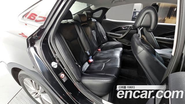 Hyundai Grandeur HG Modern, 2015 12