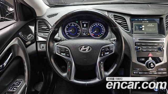 Hyundai Grandeur HG Modern, 2015 13