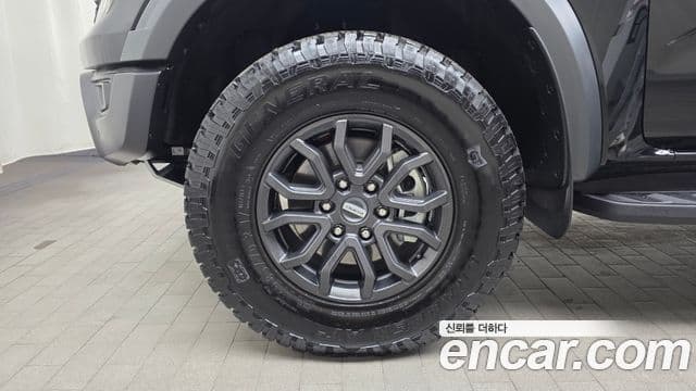 Ford 레인저 4세대 Raptor, 2025 все фото