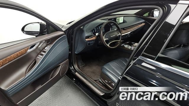 Genesis G80 (RG3) бензин 2.5 турбо AWD, 2022 11