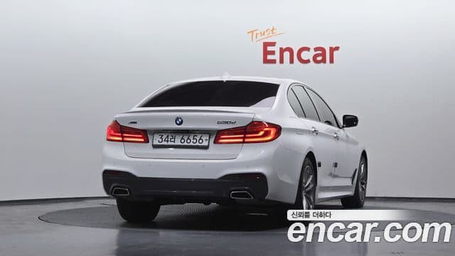BMW 5시리즈 (G30) 520d xDrive M Sport, 2017 4