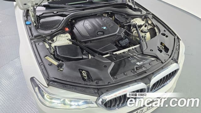 BMW 5시리즈 (G30) 520d xDrive M Sport, 2017 6