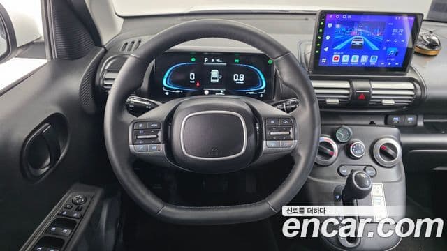 Hyundai Casper турбо D Essential Light, 2024 13