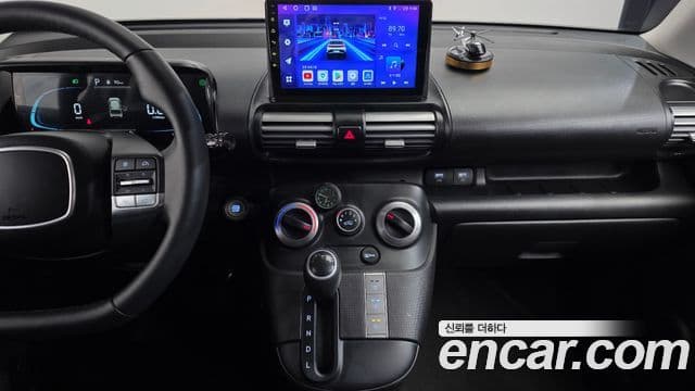 Hyundai Casper турбо D Essential Light, 2024 15