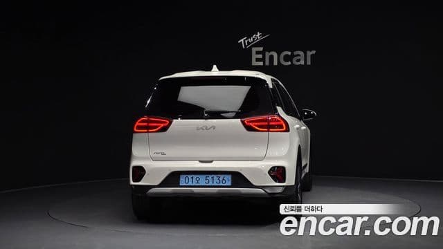 Kia Niro Plus Air, 2023 3