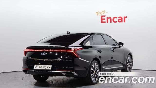 Kia K8 Noblesse, 2022 2