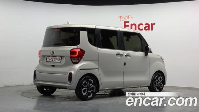 Kia The / новый New Ray Signature, 2021 2