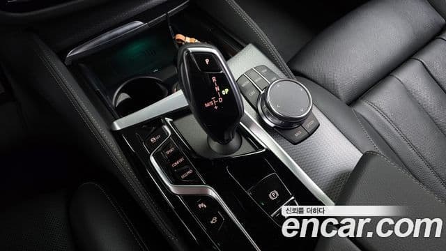 BMW 5시리즈 (G30) 520i M Sport, 2023 9