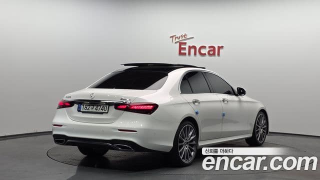 Mercedes-Benz E-класс W213 AMG Line, 2022 2