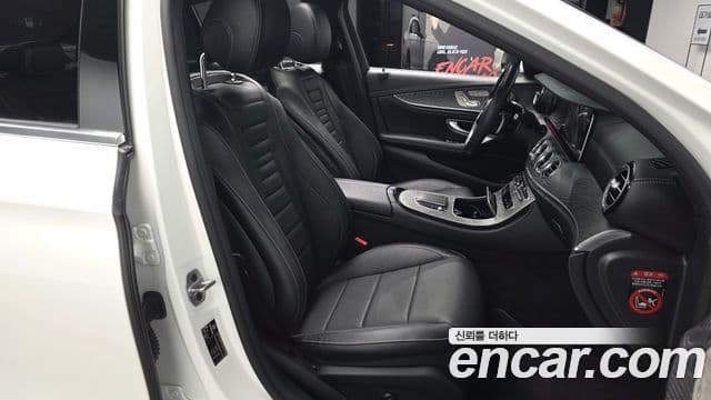 Mercedes-Benz E-класс W213 AMG Line, 2022 10