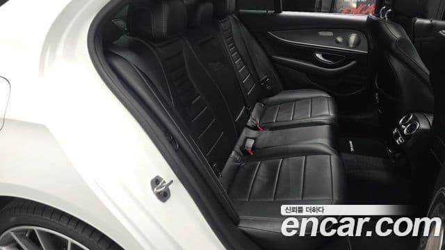 Mercedes-Benz E-класс W213 AMG Line, 2022 11