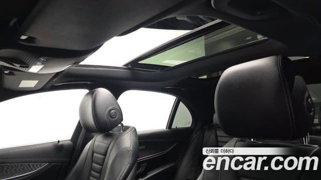 Mercedes-Benz E-класс W213 AMG Line, 2022 18