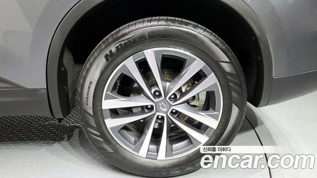 Renault Korea(Samsung) The / новый New QM6 2.0 GDe LE 2WD, 2020 все фото