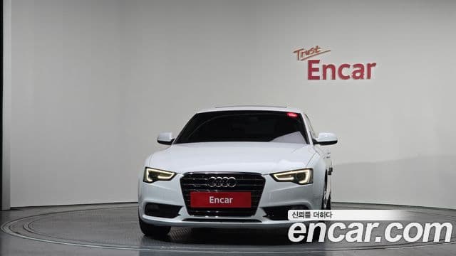 Audi A5 8TA, 2014 3
