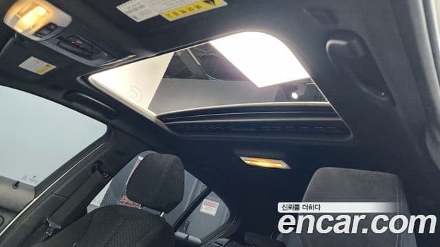 BMW 1시리즈 (F20) 118d M Sport Shadow 5도어, 2018 18