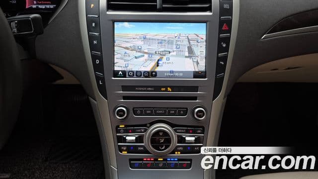 Lincoln New MKZ 2세대, 2017 14